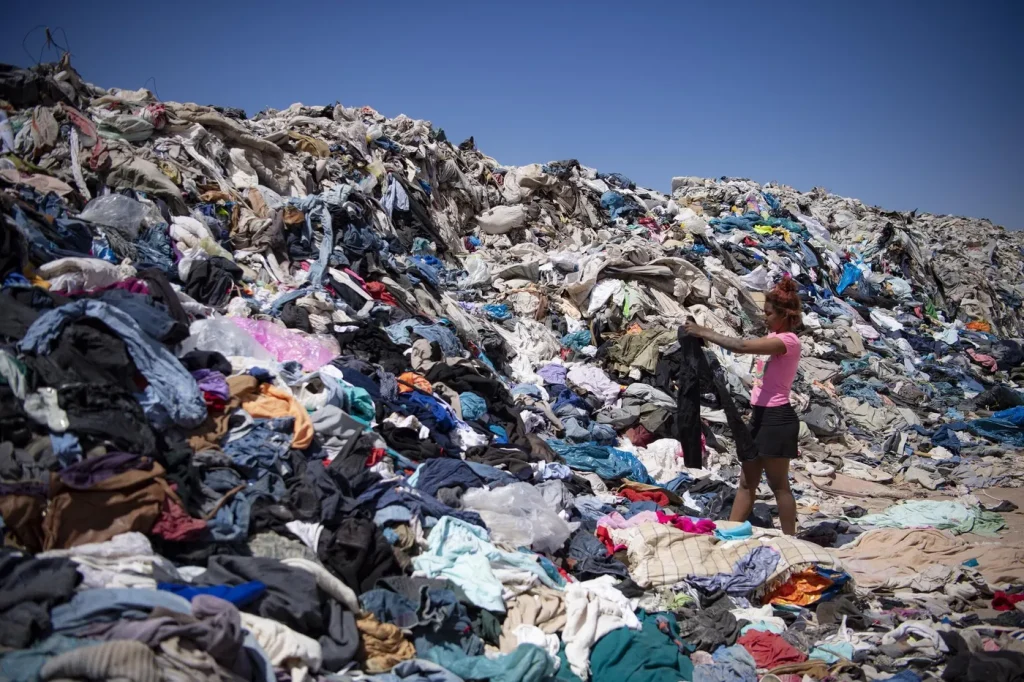 Recyclage textile un système dépassé par notre surconsommation
